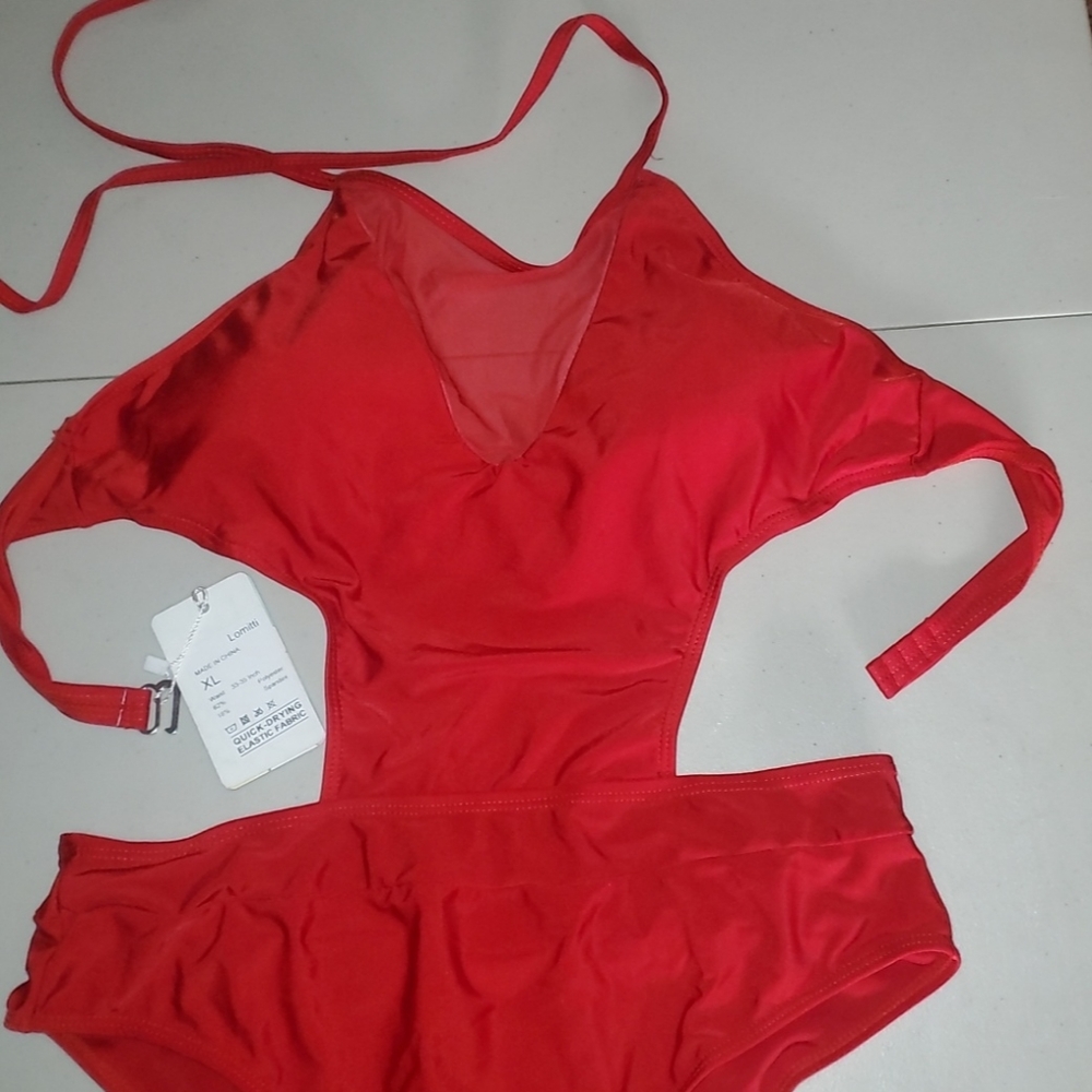 Woman's 1piece Bikini Swimsuit Red XL NWT